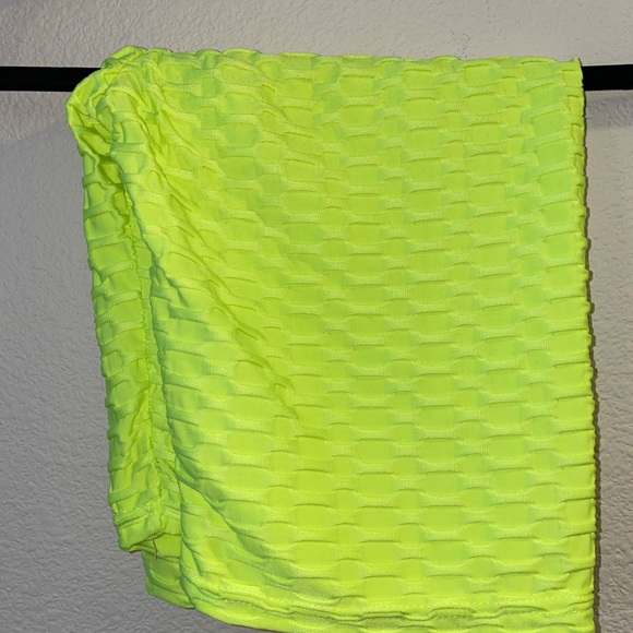 Textured legging Capri and shorts! Size L-Xl - Picture 5 of 9